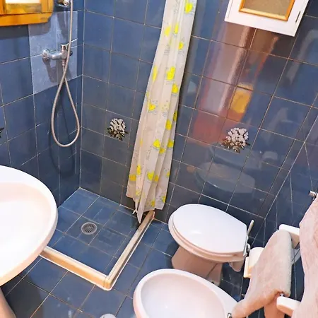 Casa Vacanze Sara A 4 Posti Holiday home *